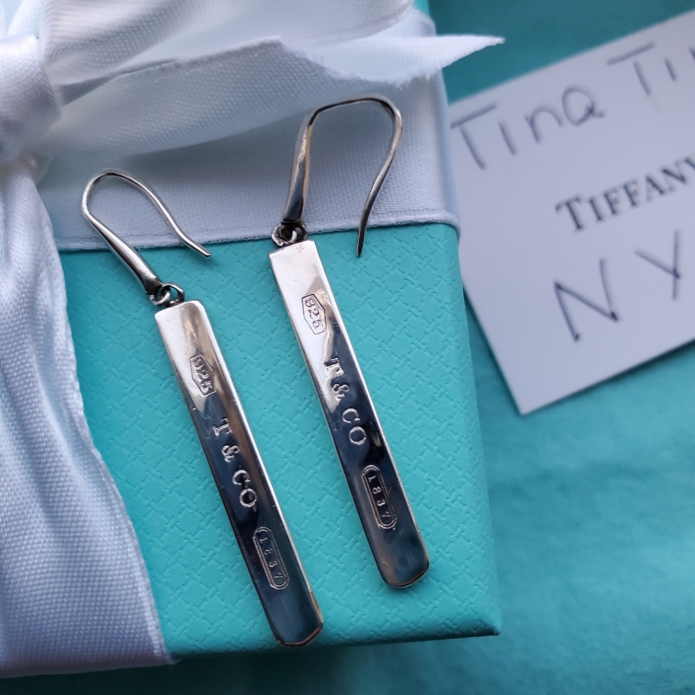 Tiffany T-Bar Earrings